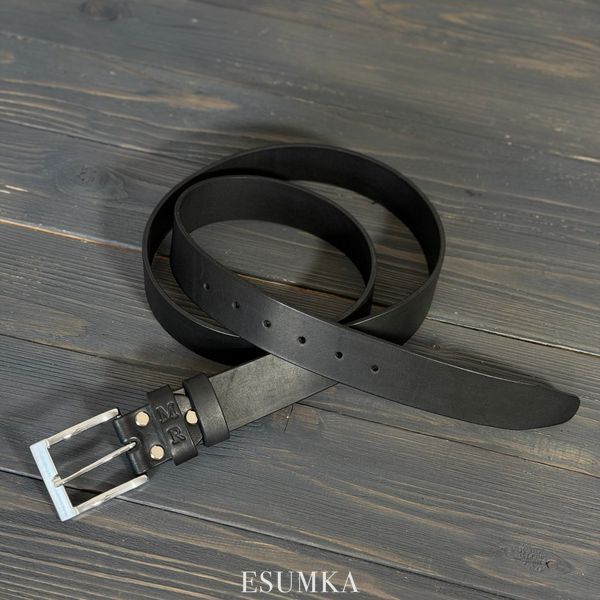 Men's leather belt with classic buckle, 40 mm black color